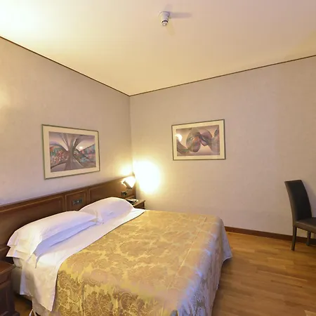 Hotell Fonte Cesia 4*