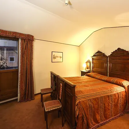 Fonte Cesia 4*