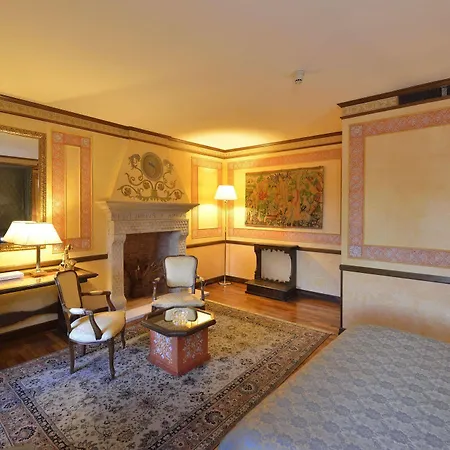 Fonte Cesia Hotell Todi